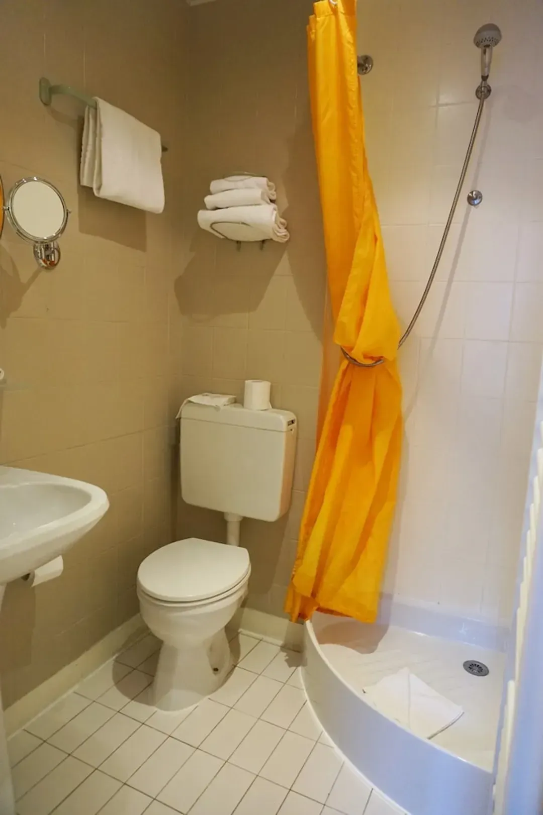 Bathroom shower
