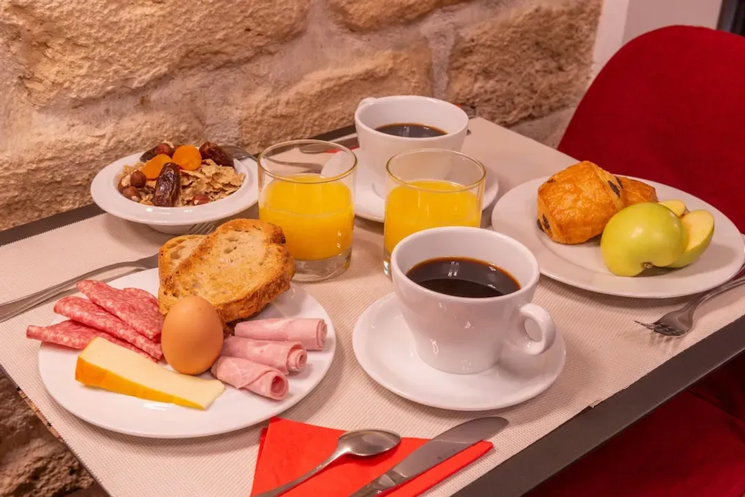 Breakfast buffet
