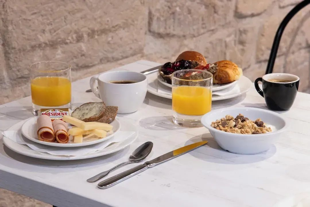 Breakfast meal