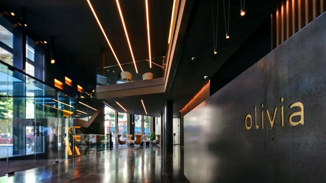 Lobby lounge