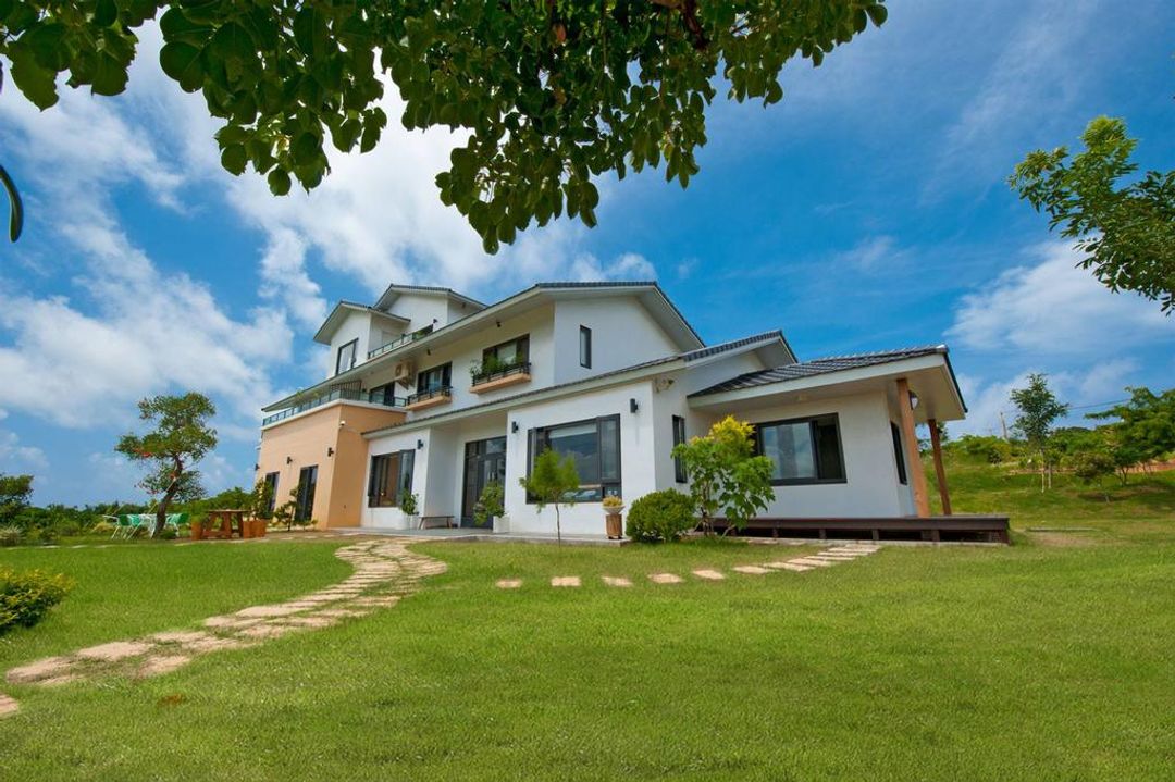 Tree characteristics of the homestay-2