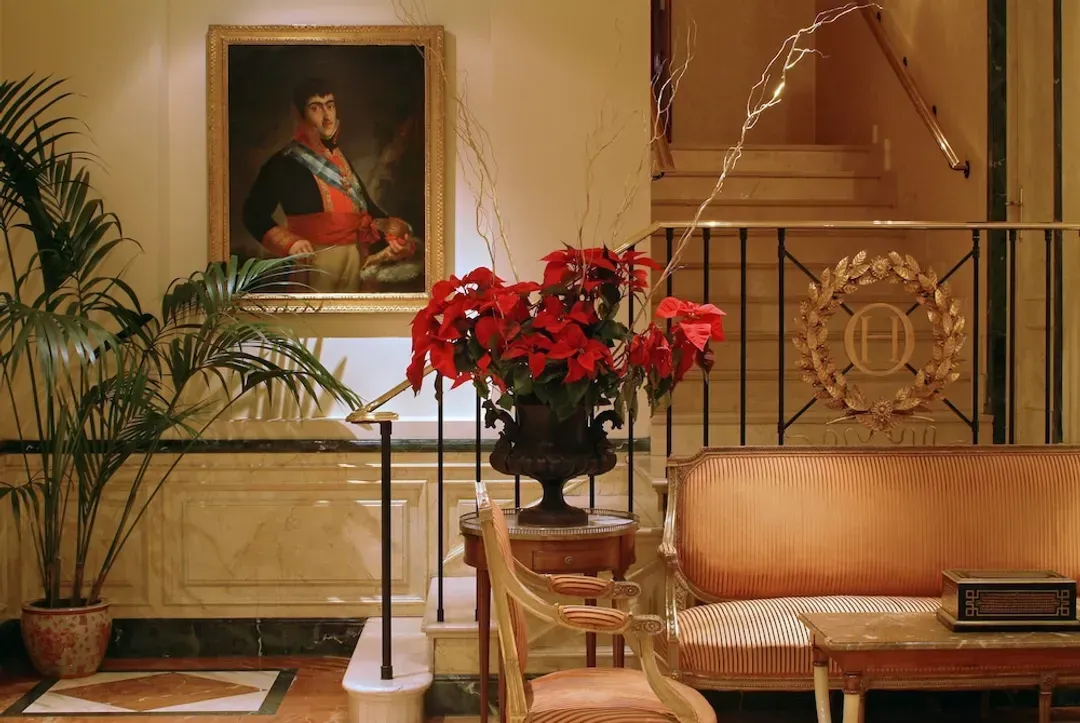 Lobby sitting area