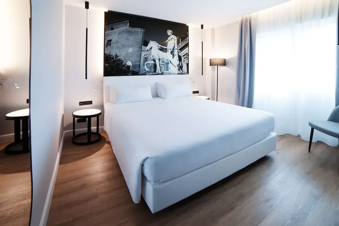 Lazio-Radisson Blu GHR Hotel, Rome