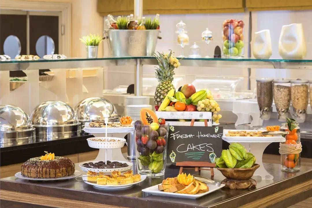 Breakfast area
