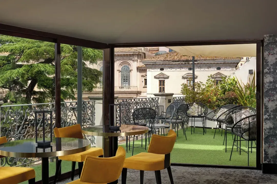Breakfast area