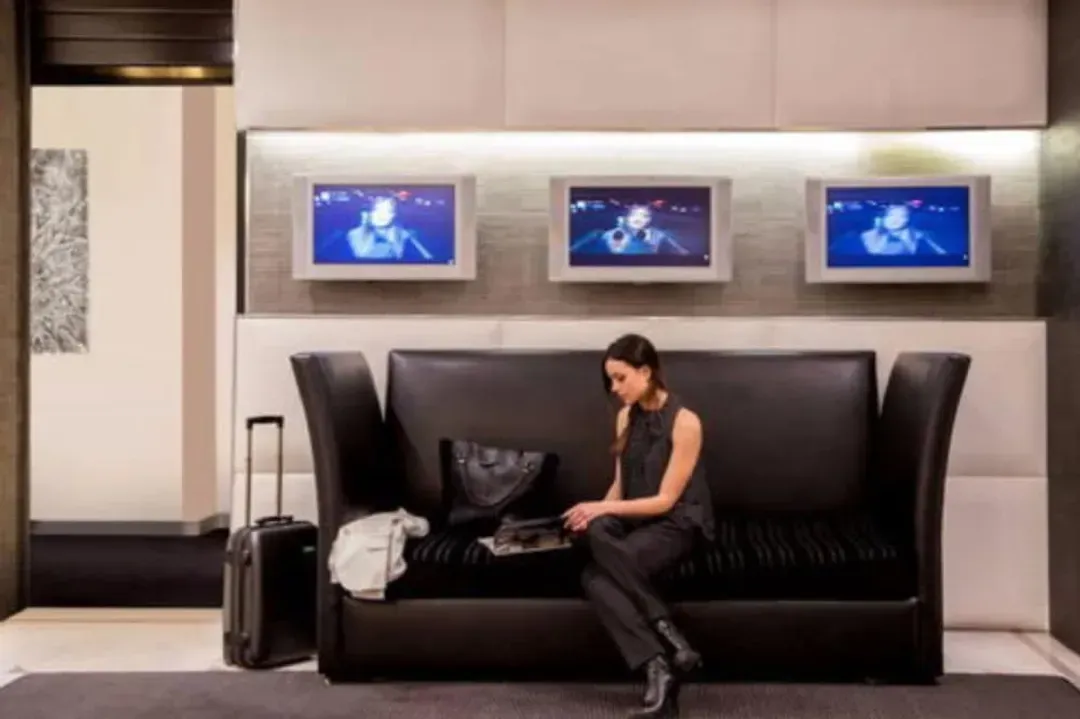 Lobby sitting area