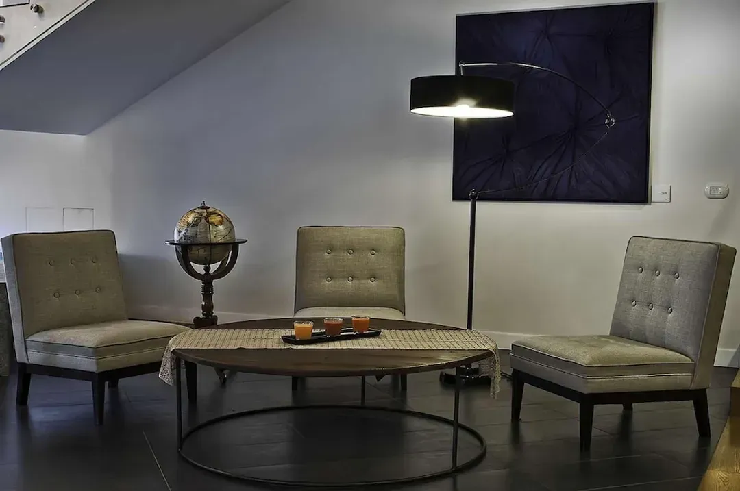 Lobby sitting area