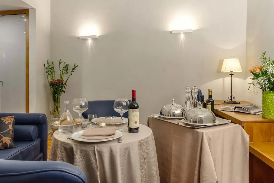 Room service - dining