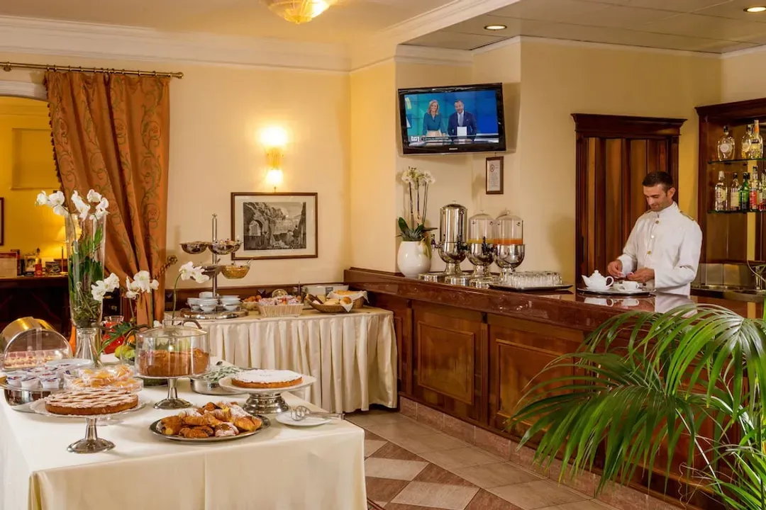Breakfast area