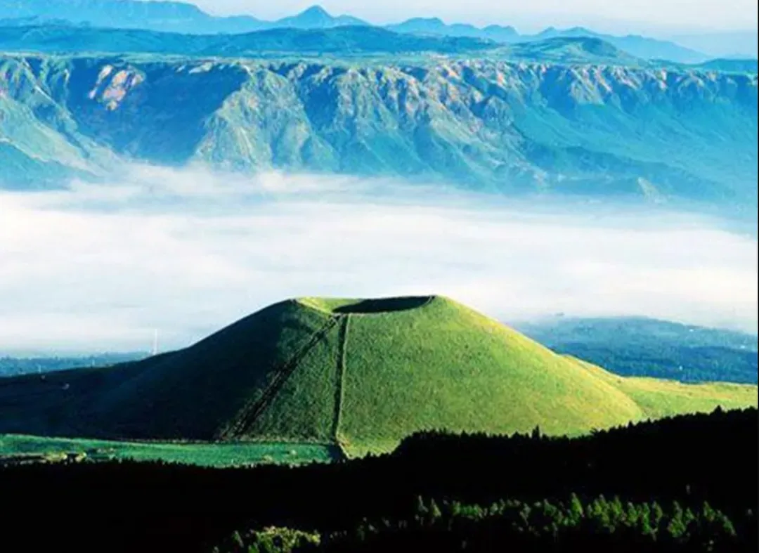 【福岡出發】九州熊本阿蘇火山草千里熊本城一日遊|熊本城+阿蘇山草千裏・阿蘇火山博物館+阿蘇火山+太宰府天滿宮|中英日三語導遊-15