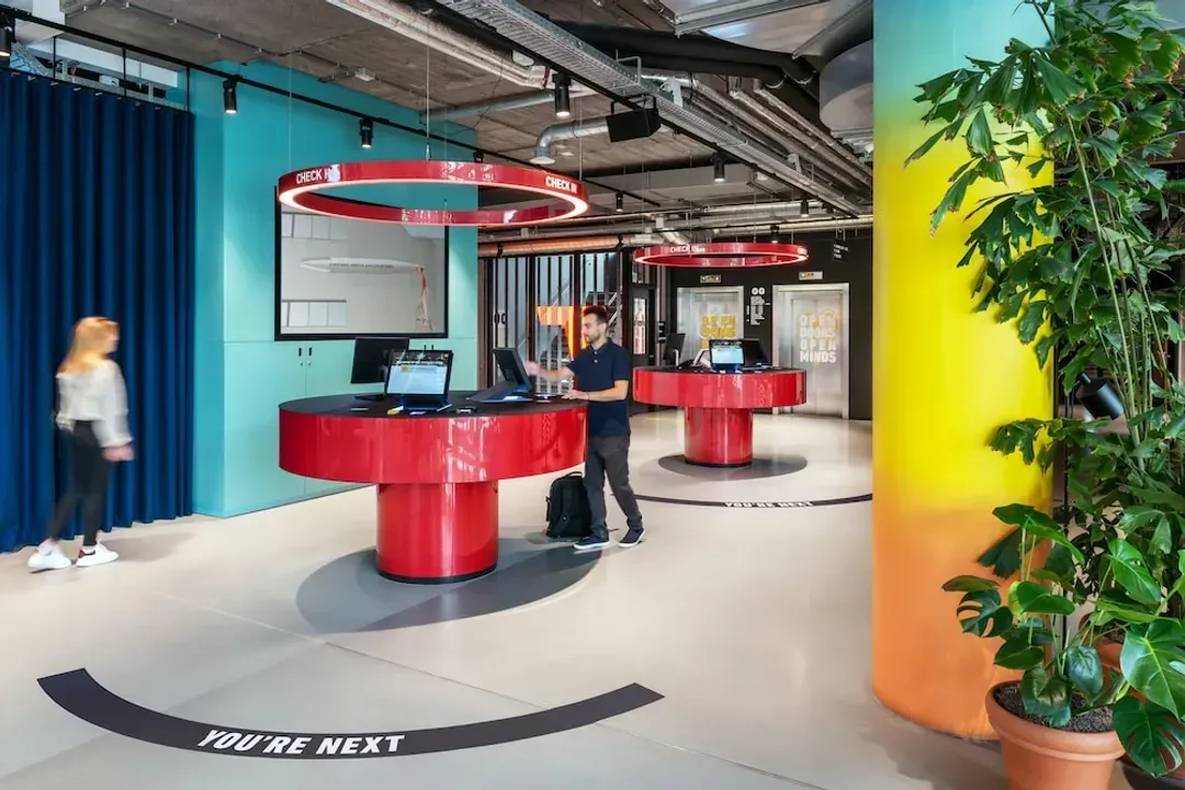 Check-in/check-out kiosk