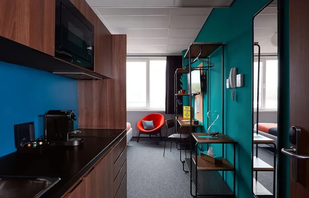 Private kitchenette