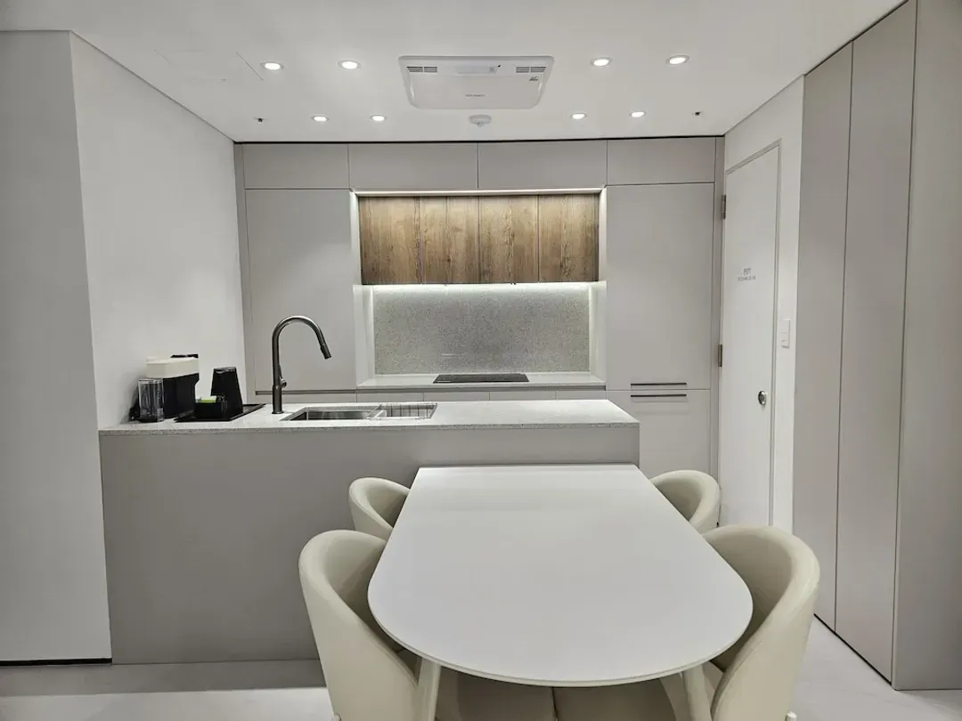 In-room dining