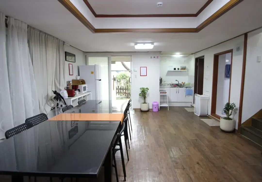 Seoul-Jeong House