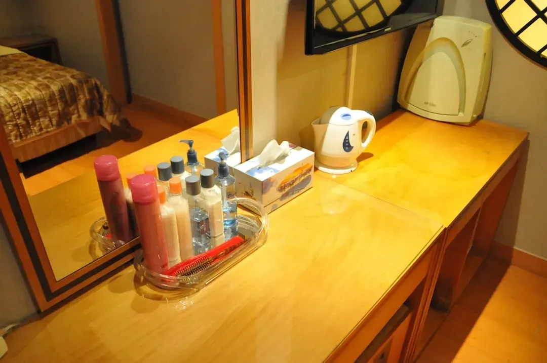 Room amenity
