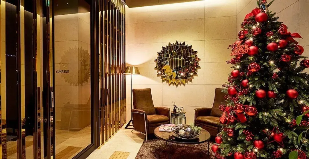 Lobby sitting area