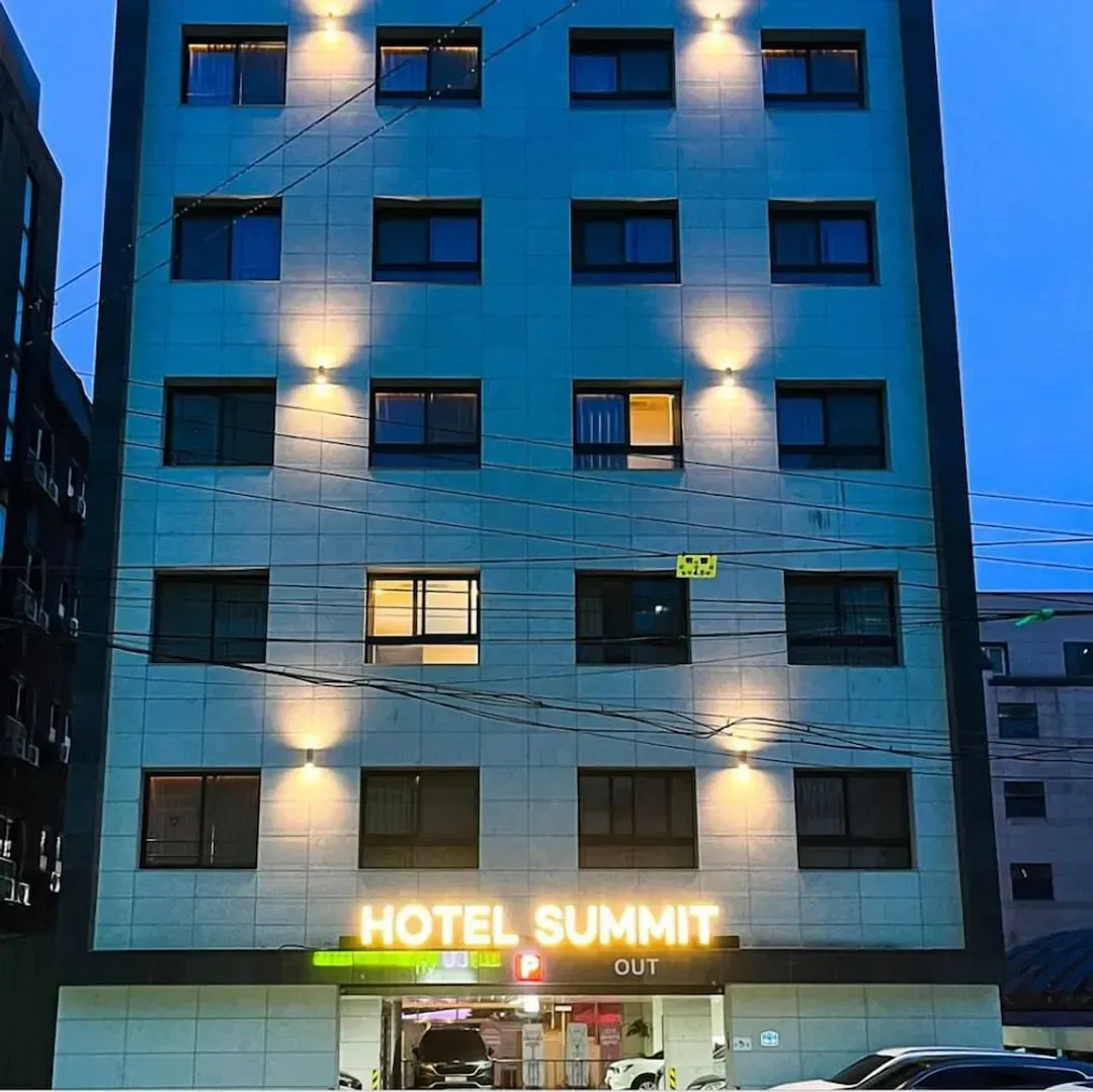 Gwangju-Hotel Summit