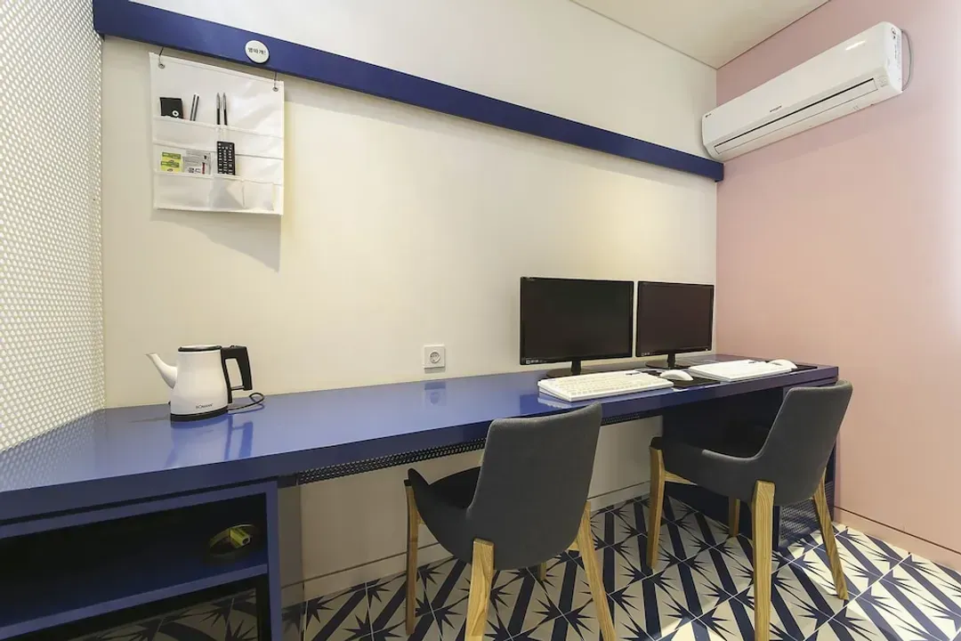 Room amenity