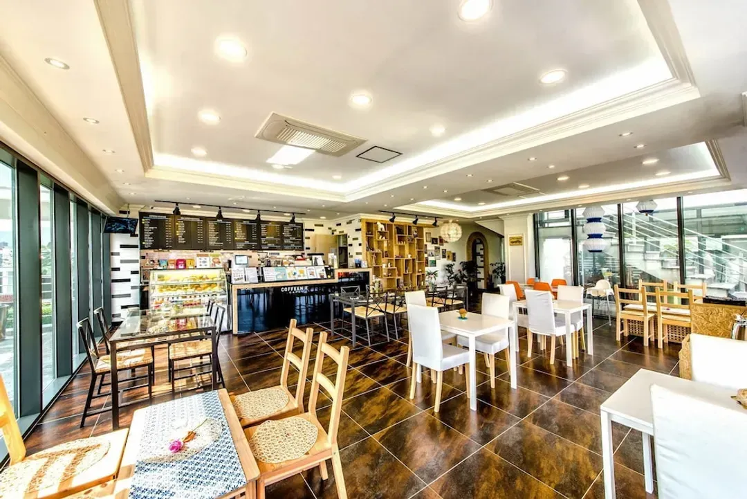 Concierge desk