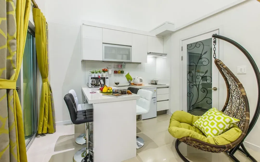 Private kitchenette