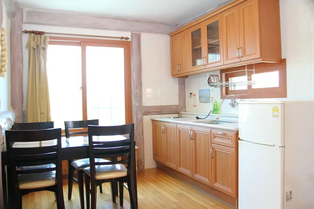 Private kitchenette