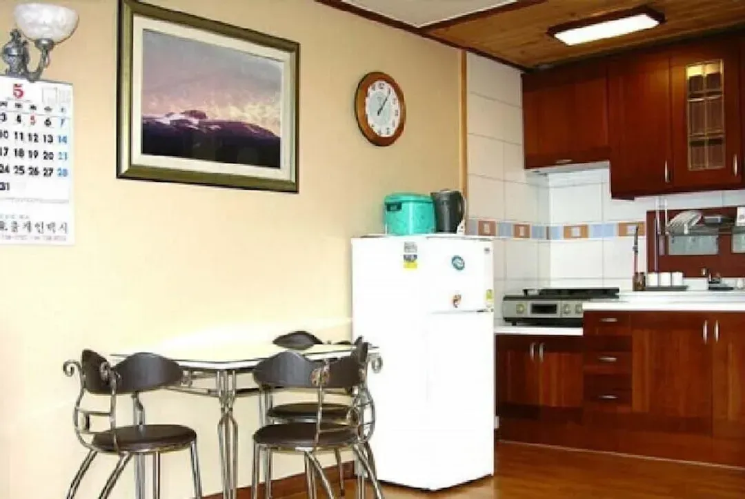 Private kitchenette