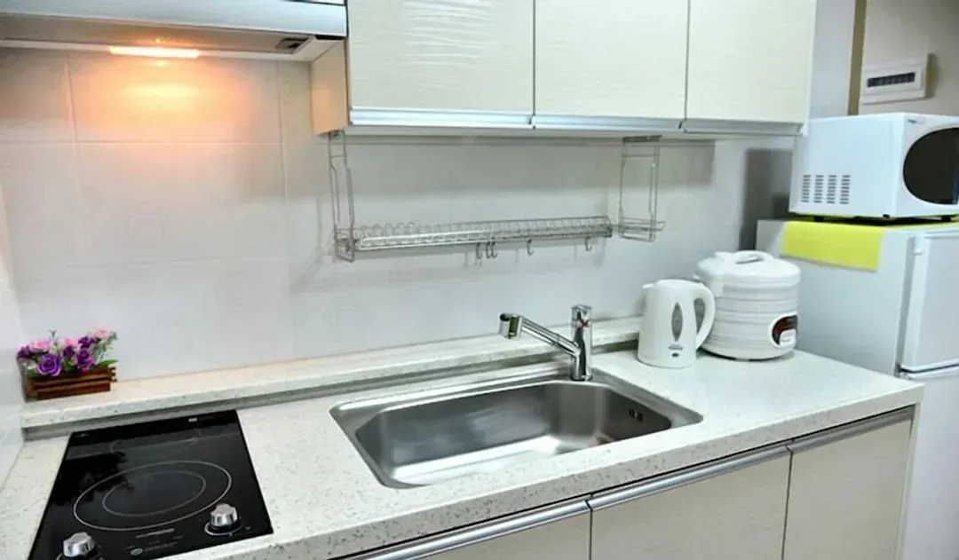 Private kitchenette