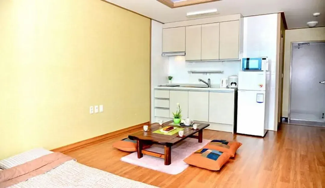 Private kitchenette