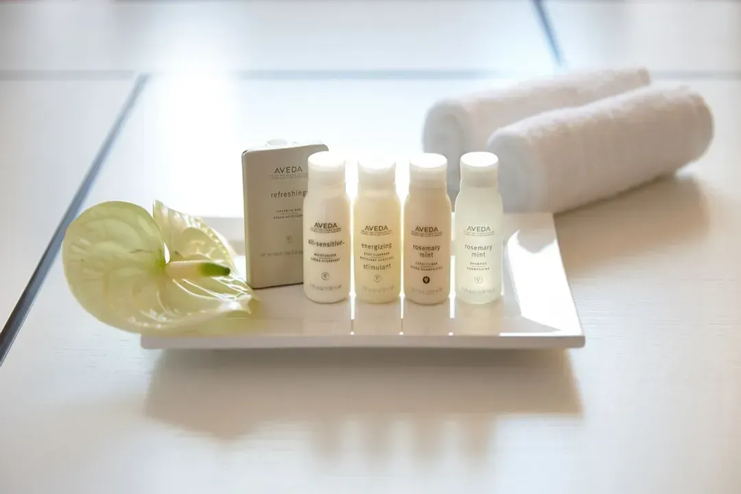 Bathroom amenities