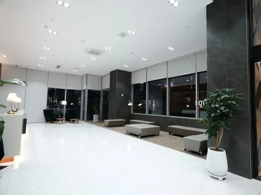 Lobby sitting area