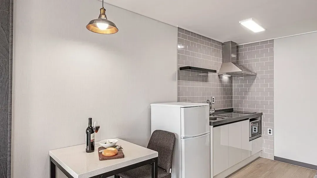 Private kitchenette