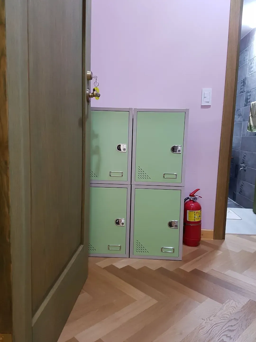Room amenity