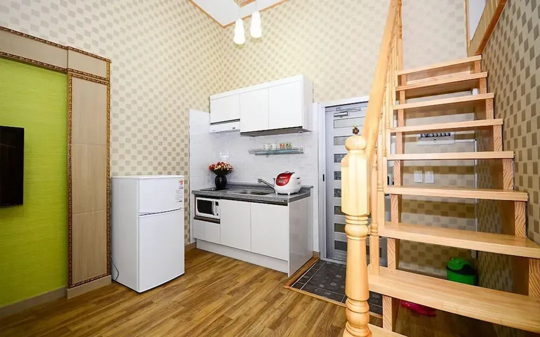 Private kitchenette