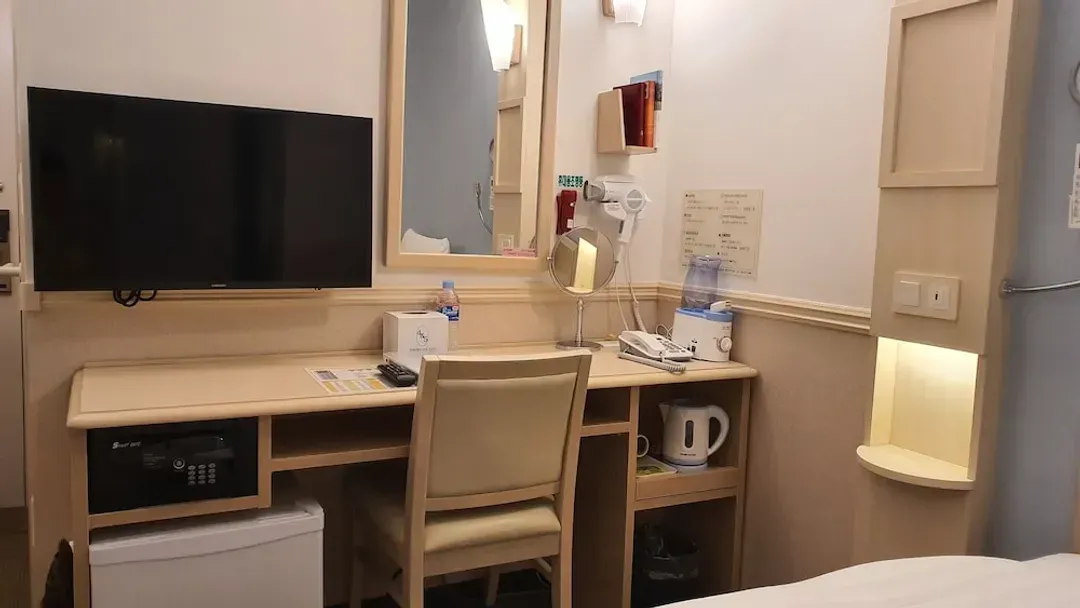 Room amenity