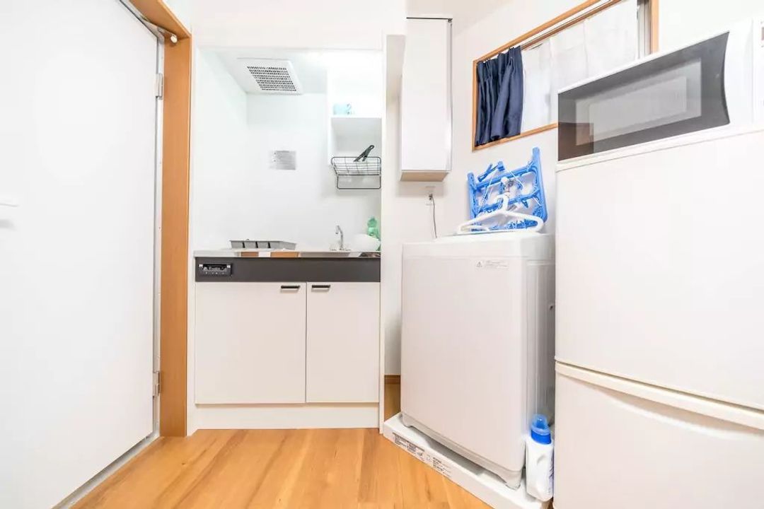 2人间公寓/独立卫浴/简易厨房/近超市,饮食店/王子站步行900米/wifi
