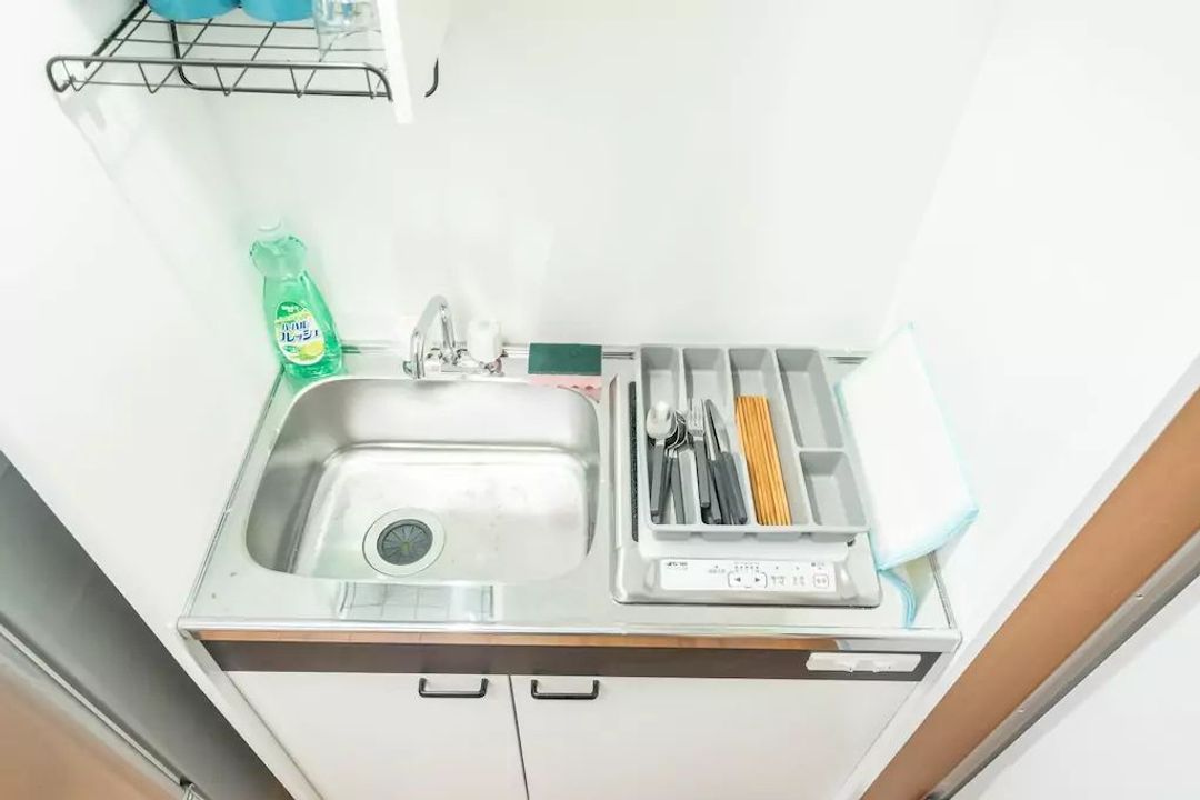 2人间公寓/独立卫浴/简易厨房/近超市,饮食店/王子站步行900米/wifi