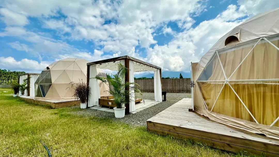 南投縣-山見懶人露營 | 星球帳上下鋪！獨立衛浴含冷氣！自助式露營體驗