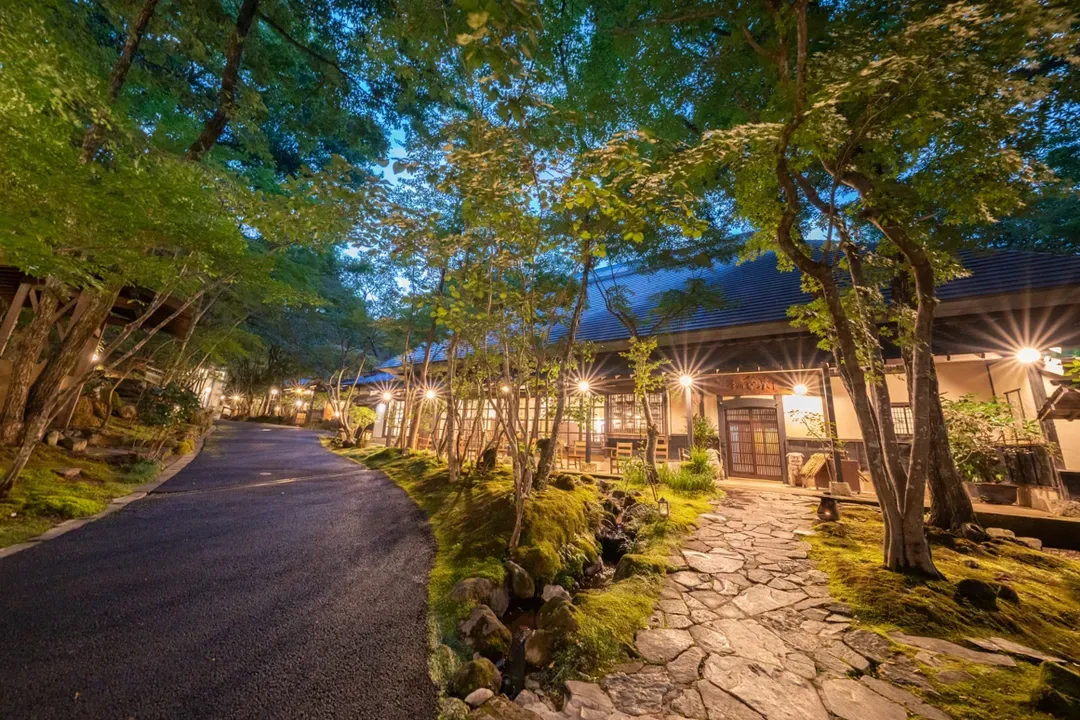 宿 二本之葦束｜方便至湯部高原高爾夫球場-18
