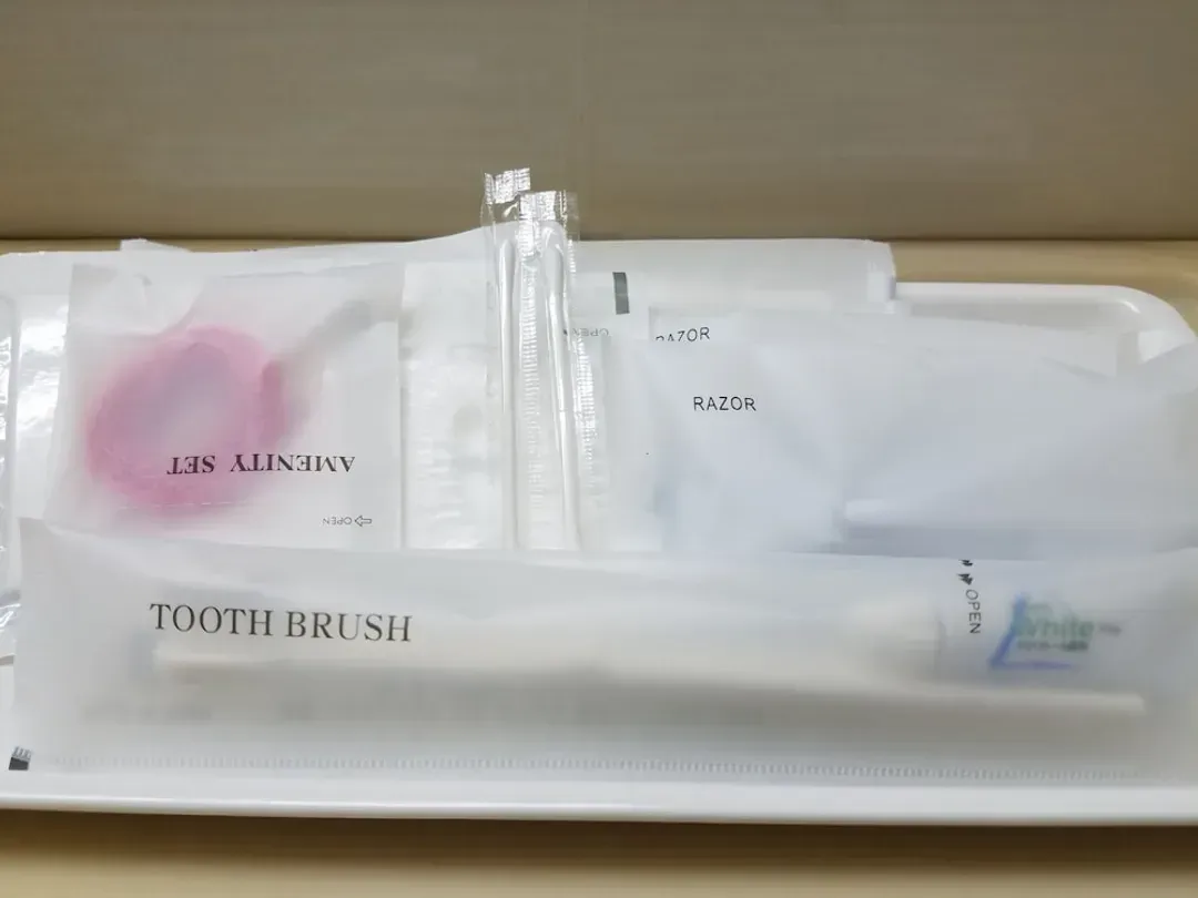 Bathroom amenities