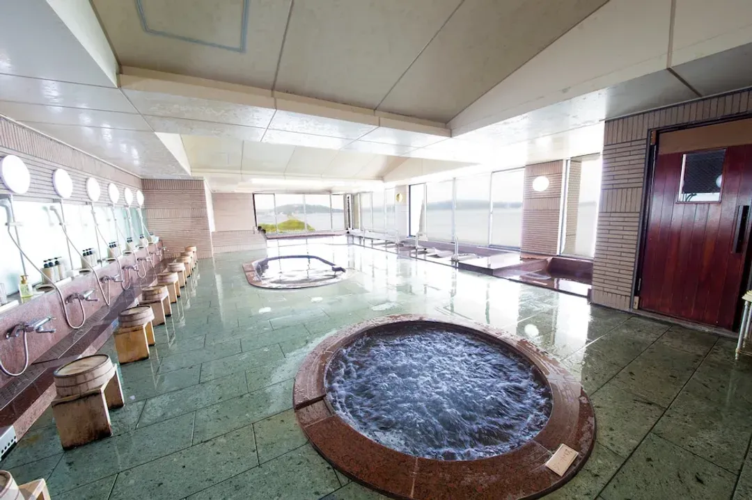 Jetted tub