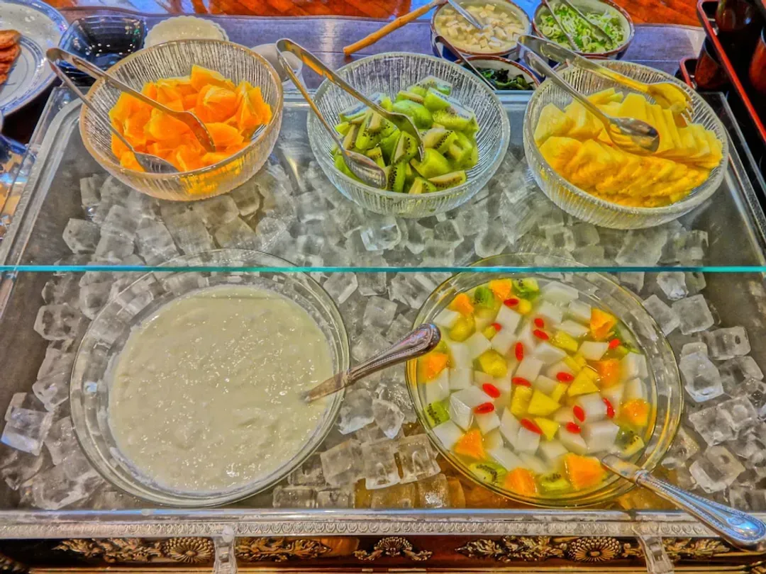 Breakfast area