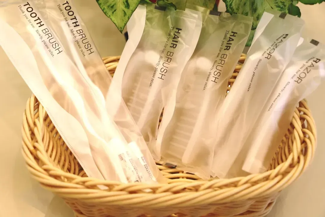 Bathroom amenities
