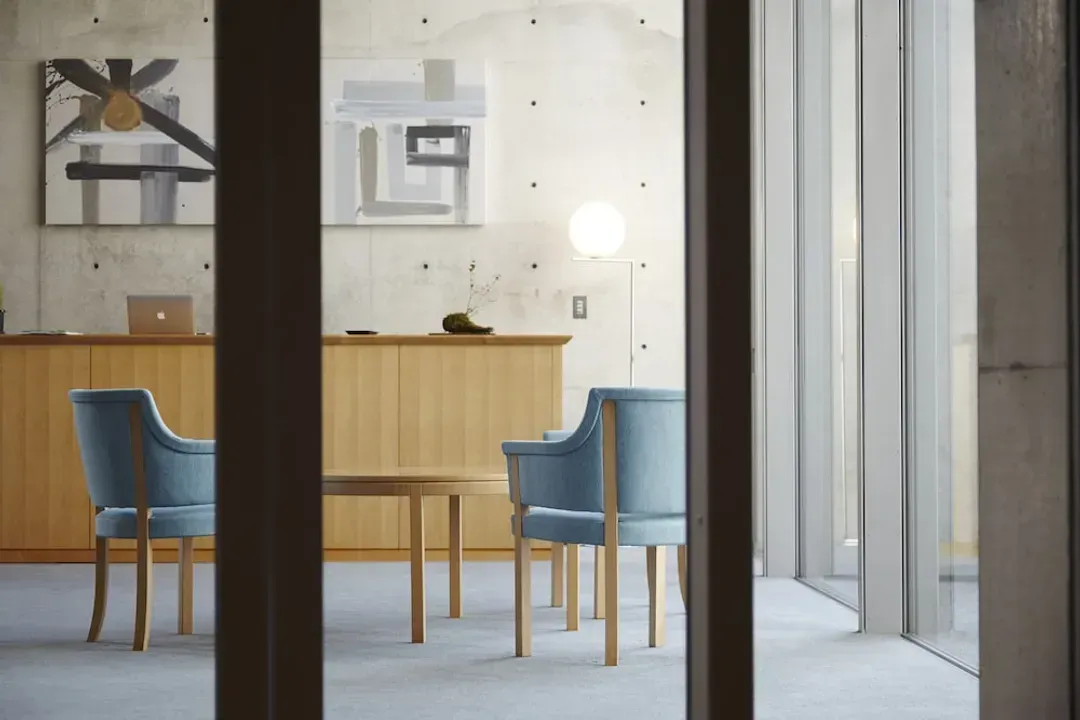 Concierge desk