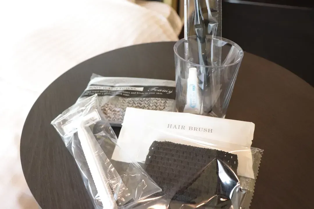 Bathroom amenities