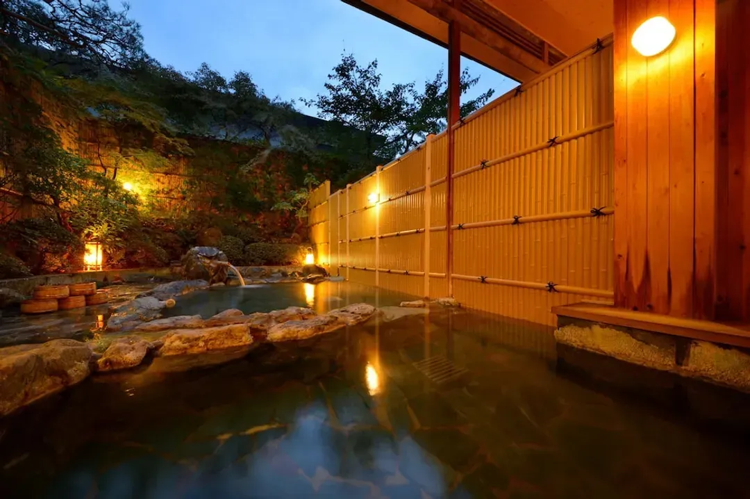 Yamagata-ken-Shouhakutei Azumaso