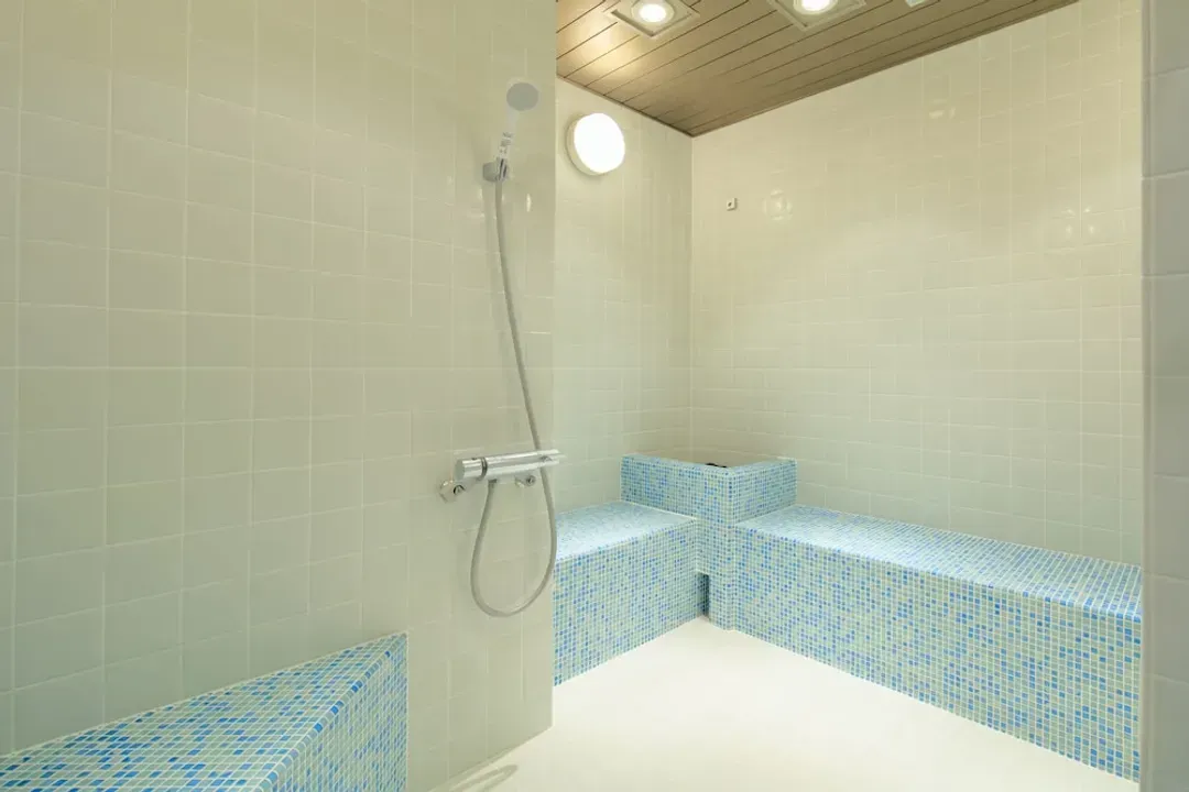 Steam room