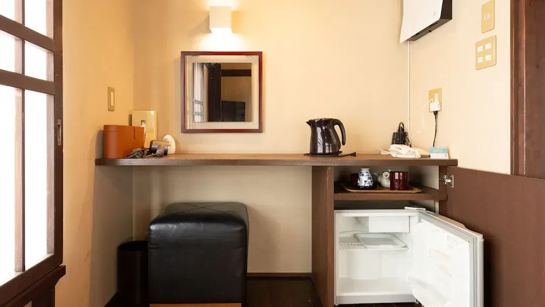 Room amenity