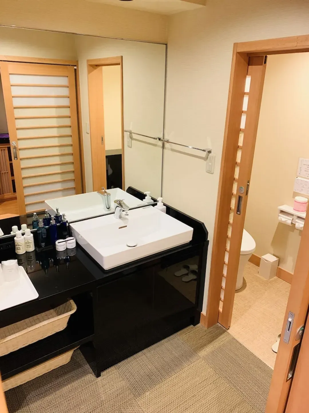 Room amenity