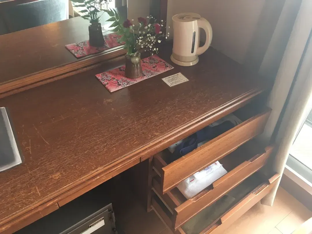 Room amenity