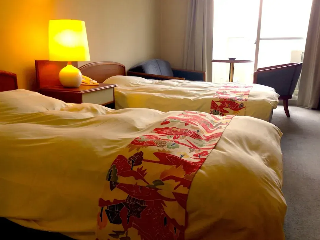 Room amenity